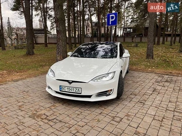 Авто Tesla Model S 2017 № 8914814