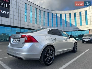 Авто Volvo S60 2014 № 8914826