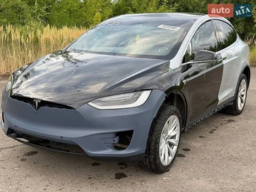Авто Tesla Model X 2017 № 8914835