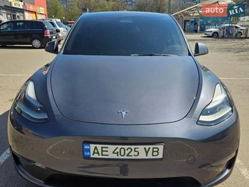 Авто Tesla Model Y 2022 № 8915115