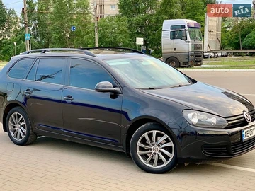 Авто Volkswagen Golf 2010 № 8915176