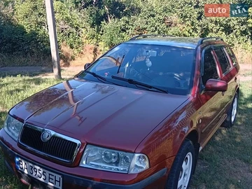 Авто Skoda Octavia 2001 № 8915402