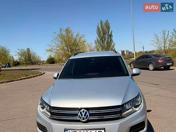 Авто Volkswagen Tiguan 2017 № 8915455