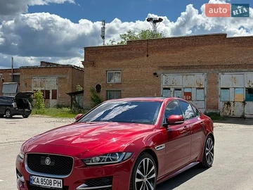 Авто Jaguar Xe 2016 № 8915655