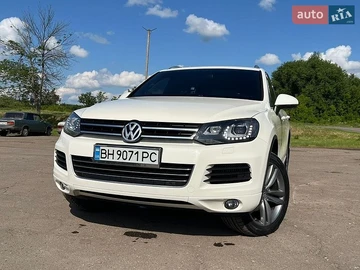 Авто Volkswagen Touareg 2011 № 8915659