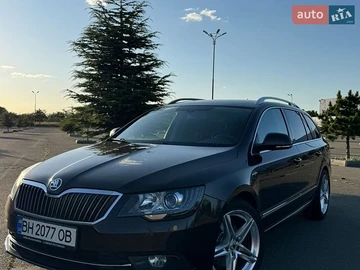 Авто Skoda Superb 2013 № 8915870