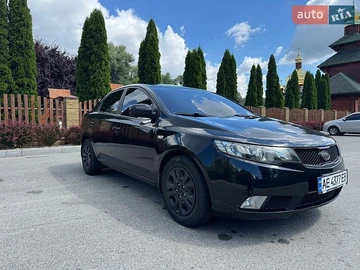 Авто KIA Cerato 2009 № 8916084