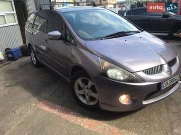 Авто Mitsubishi Grandis 2005 № 8916086