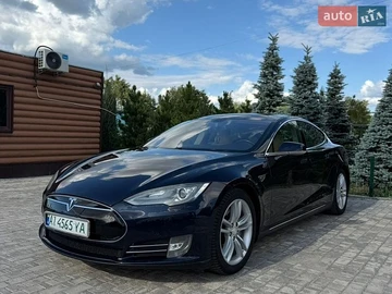Авто Tesla Model S 2013 № 8916111