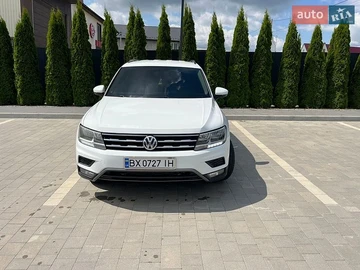 Авто Volkswagen Tiguan 2017 № 8916351