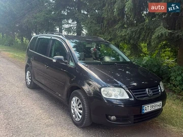 Авто Volkswagen Touran 2003 № 8916605