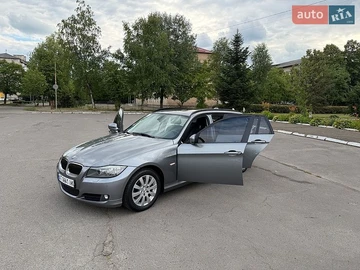 Авто BMW 3 Series 2011 № 8916652