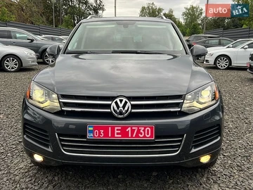Авто Volkswagen Touareg 2013 № 8916780