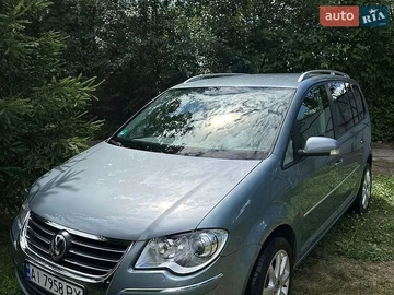 Авто Volkswagen Touran 2007 № 8917098