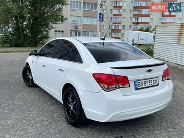 Авто Chevrolet Cruze 2012 № 8917104
