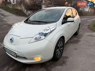 Авто Nissan Leaf 2015 № 8917233