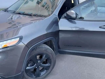 Авто Jeep Cherokee 2015 № 8917247