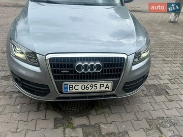 Авто Audi Q5 2010 № 8917354