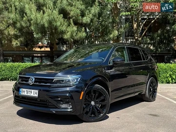 Авто Volkswagen Tiguan 2020 № 8917409