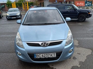 Авто Hyundai I20 2011 № 8917788