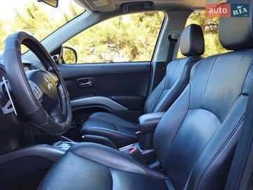 Авто Mitsubishi Outlander 2010 № 8917951