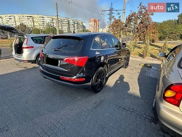Авто Audi Q5 2011 № 8918082