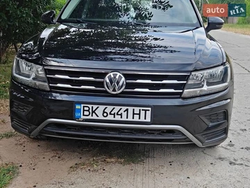 Авто Volkswagen Tiguan Allspace 2017 № 8918148