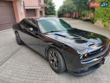 Авто Dodge Challenger 2017 № 8918161