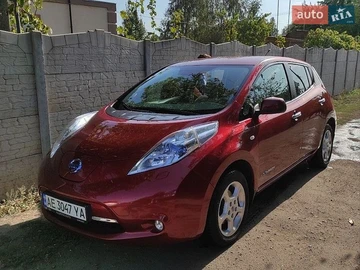 Авто Nissan Leaf 2012 № 8918505
