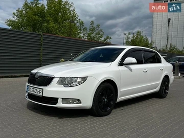 Авто Skoda Superb 2011 № 8918684