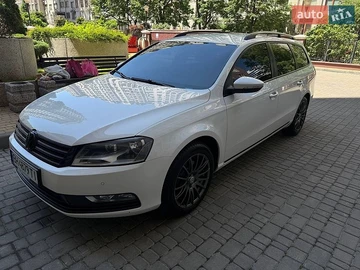 Авто Volkswagen Passat 2012 № 8918738