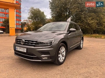 Авто Volkswagen Tiguan 2020 № 8918821