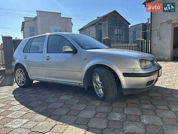 Авто Volkswagen Golf 2000 № 8918853