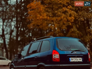 Авто Opel Zafira 2004 № 8919004