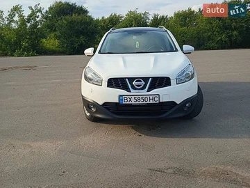 Авто Nissan Qashqai 2 2010 № 8919011