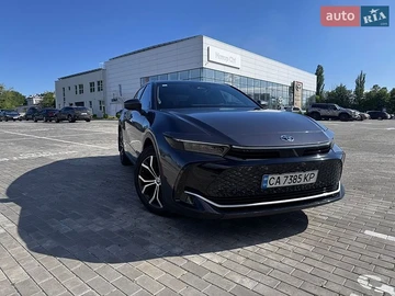 Авто Toyota Crown 2023 № 8919019