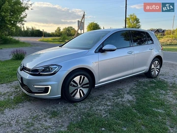 Авто Volkswagen E-Golf 2019 № 8919069