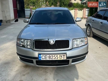 Авто Skoda Superb 2005 № 8919082