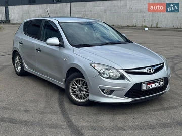 Авто Hyundai I30 2010 № 8919465