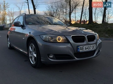 Авто BMW 3 Series 2010 № 8919471