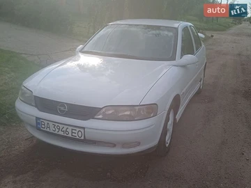 Авто Opel Vectra 2000 № 8920200
