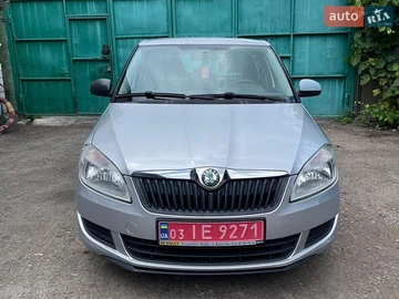Авто Skoda Fabia 2012 № 8920298