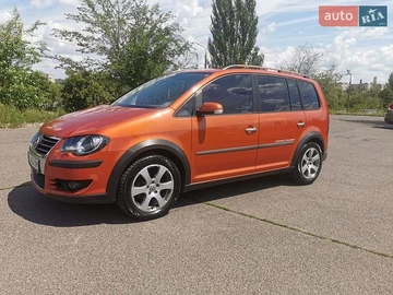 Авто Volkswagen Touran 2007 № 8920317