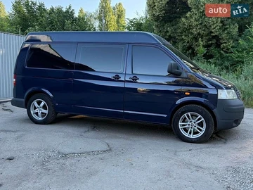 Авто Volkswagen Transporter 2008 № 8920326