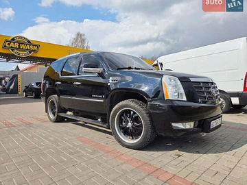 Авто Cadillac Escalade 2009 № 8920351