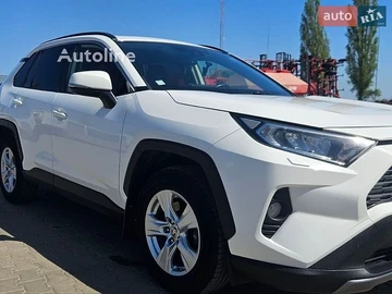 Авто Toyota Rav4 2021 № 8920467
