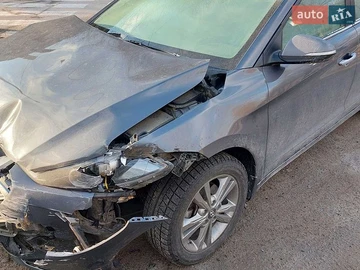 Авто Hyundai Elantra 2017 № 8920774