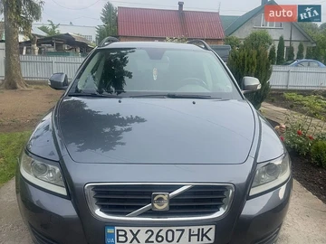 Авто Volvo V50 2009 № 8920784