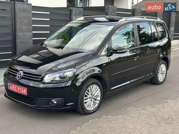 Авто Volkswagen Touran 2014 № 8920829