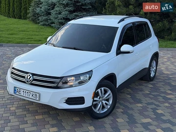 Авто Volkswagen Tiguan 2017 № 8921001